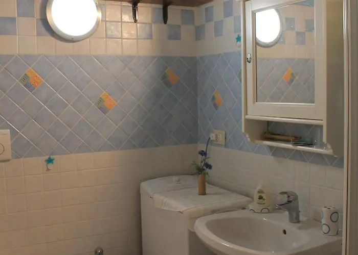 Medieval Village Of Oda ve Kahvaltı Pacentro