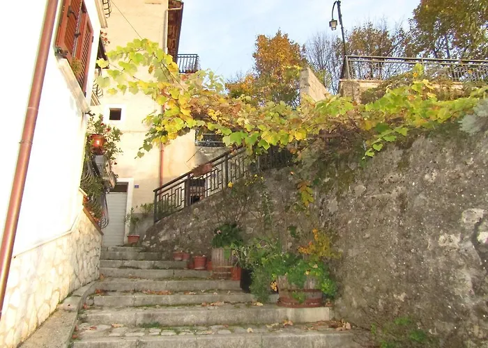 Oda ve Kahvaltı Medieval Village Of