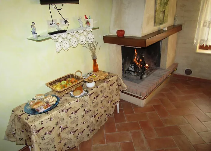 Oda ve Kahvaltı Medieval Village Of Pacentro